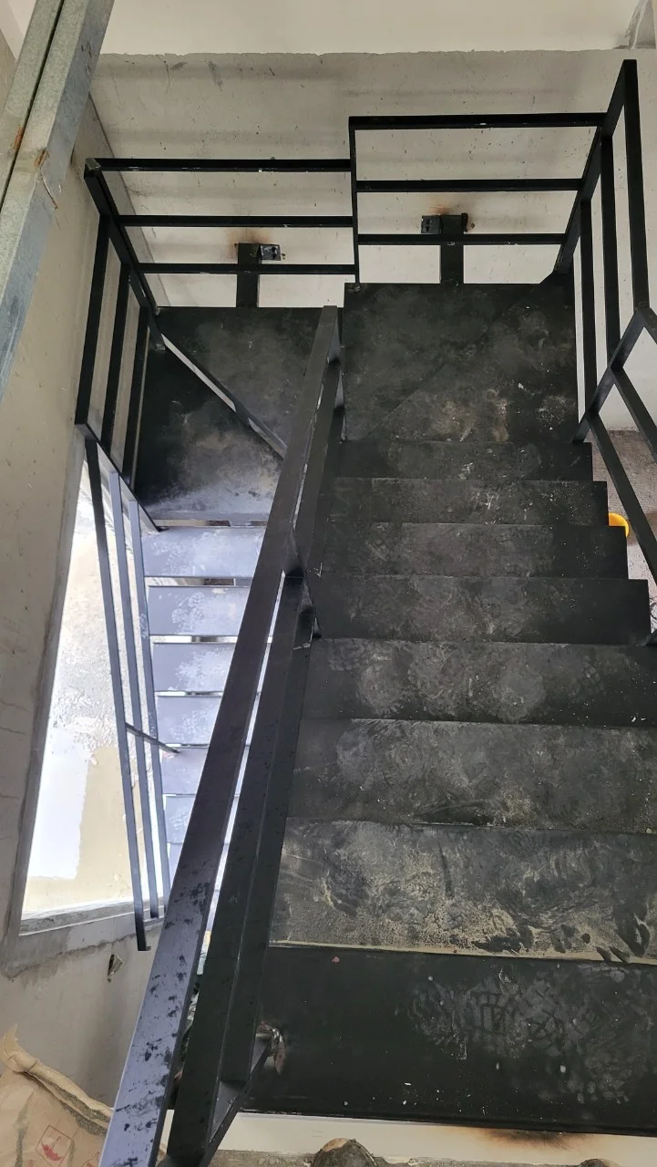 桃園龍骨梯鋼構工程｜挑高夾層樓梯客製施工案例